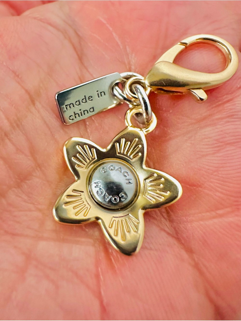 Coach Gold Star Charm Key Fob with Silver Tag - Picture 2 of 4